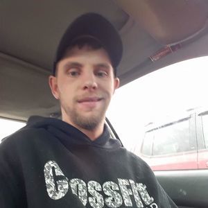 Meet your Posher, Travis